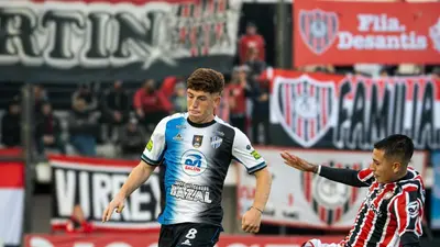 F15 – Derrota frente a Chacarita.